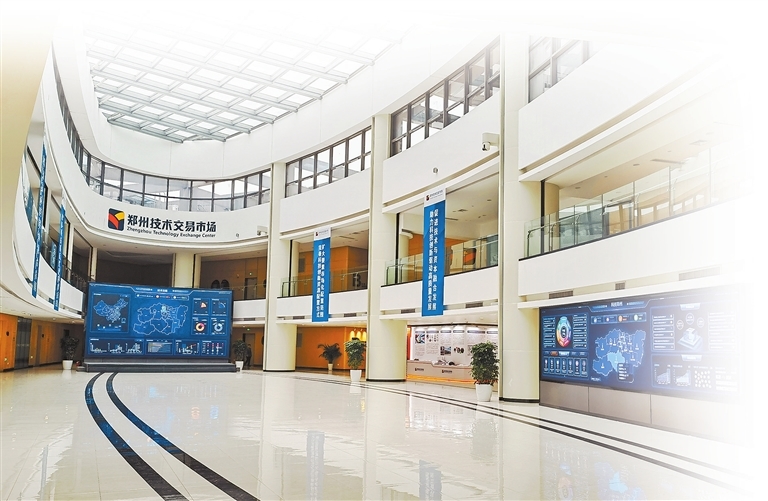 郑州技术交易市场通过专业技术经理人队伍和成果筛选机制，为市场优选高质量成果。 受访者供图