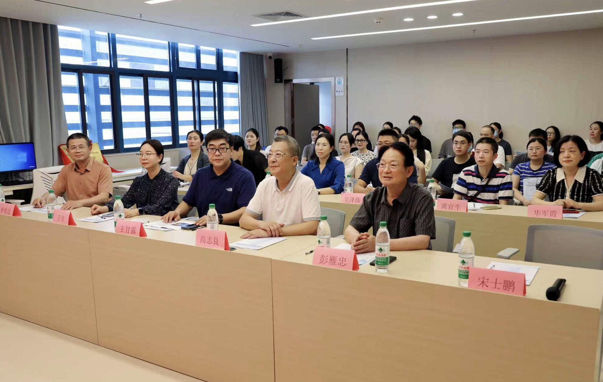 学科整合再发力 宝安区福永人民医院开展乙肝临床治愈门诊区域沙龙会