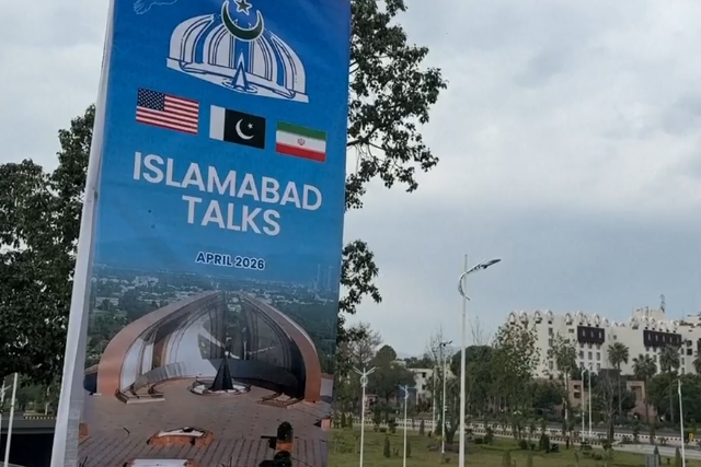 △美国和伊朗代表