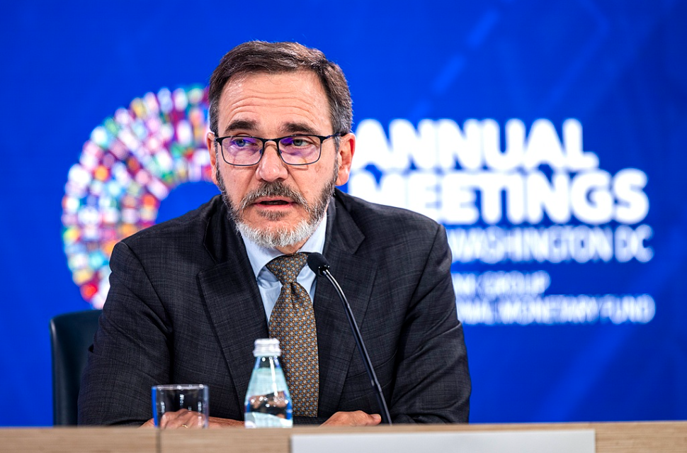 IMF警告：全球经济增速或跌至新冠疫情以来最低水平