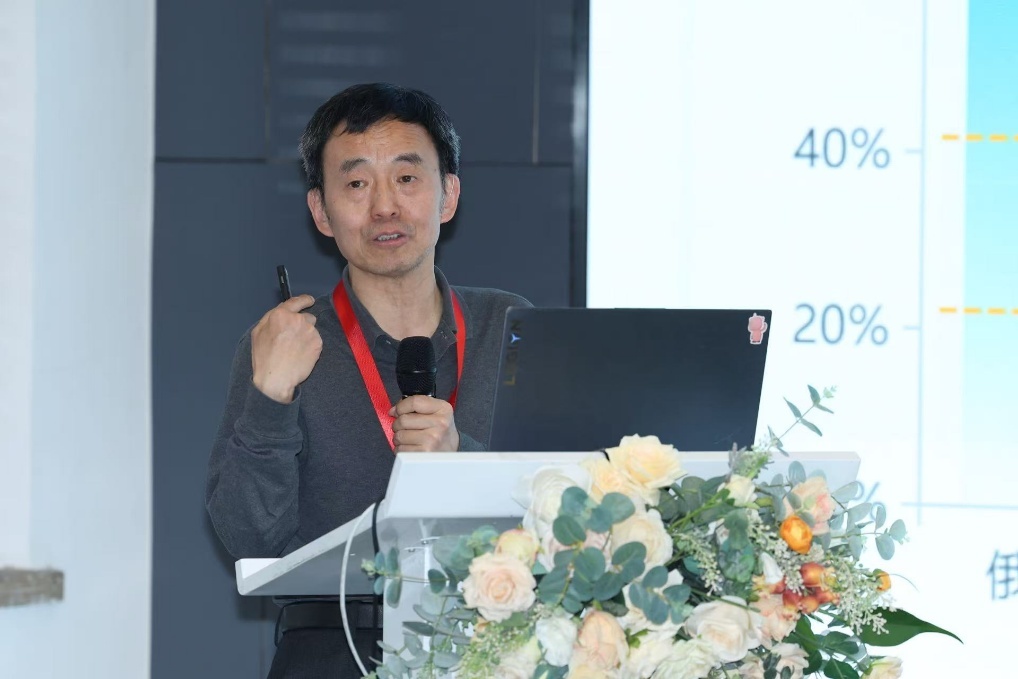 中国医学科学院血液病医院临床首席专家杨仁池教授