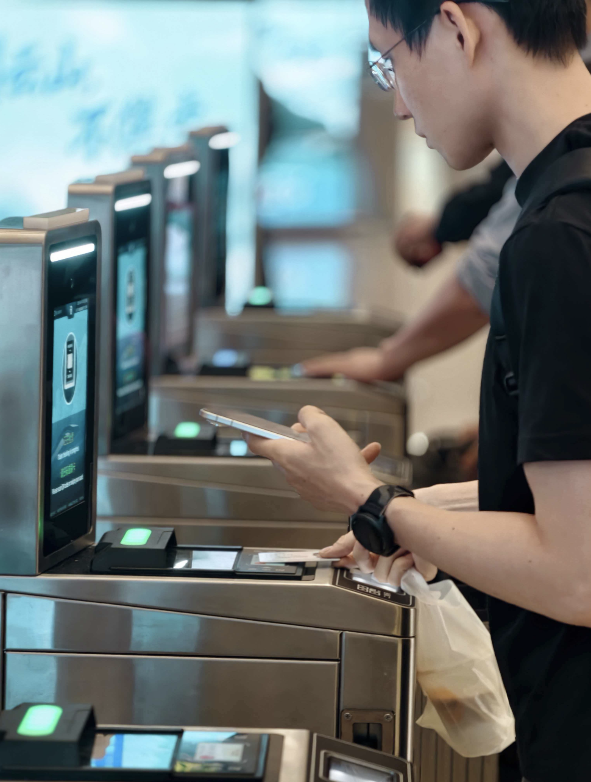 三月三，趣广西 深圳铁路加开列车助您尽享民俗之旅