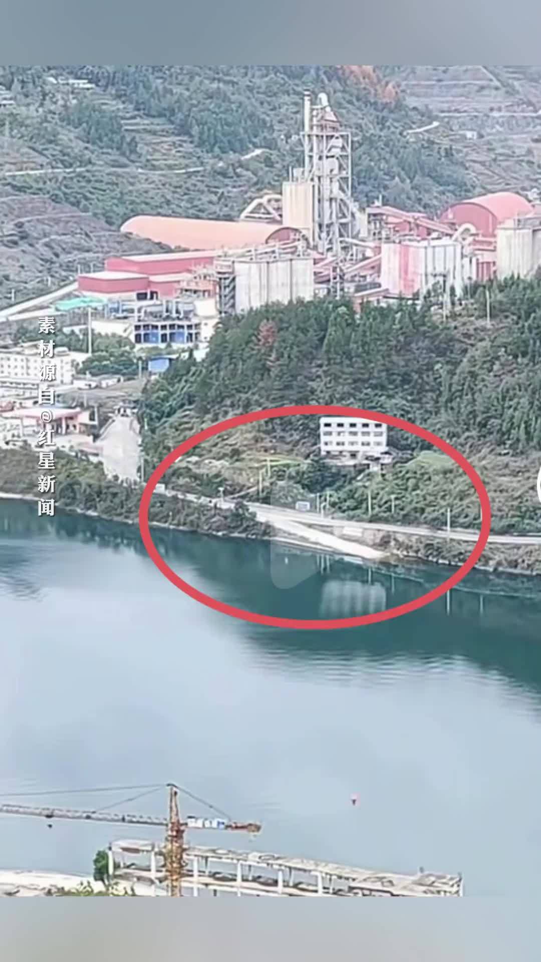 贵州载5人小车落水，4人不幸离世，当地回应：死者系堂兄弟