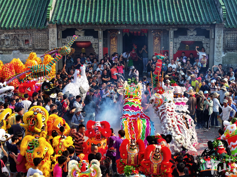4月20-21日 中山百货登陆济南大明湖