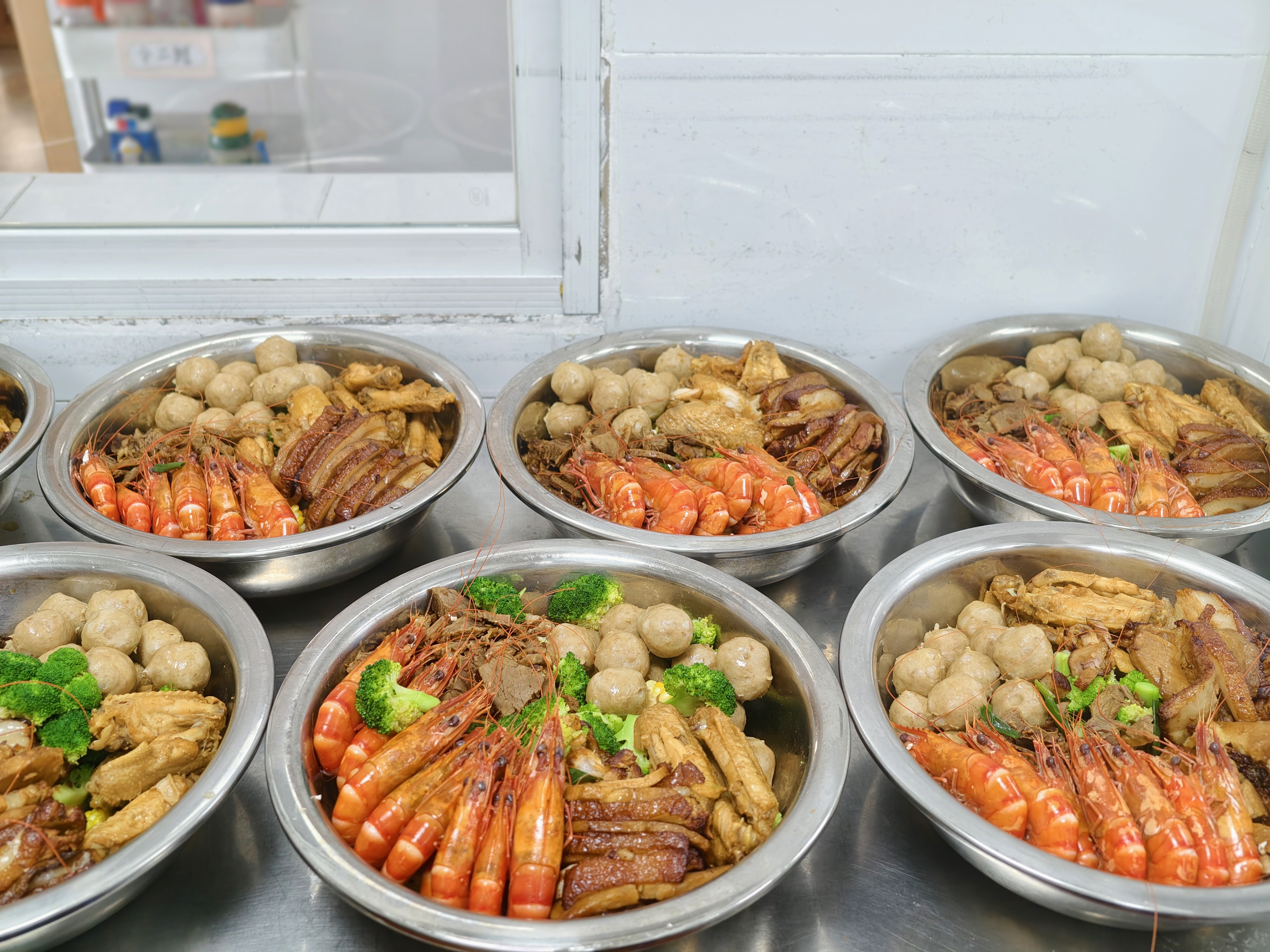 幼儿园自制大盆菜