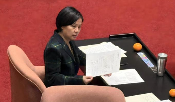 港媒:民众党“开铡”切割李贞秀,争议未完