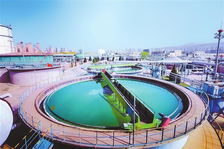 兰州石化公用工程一部　新甘肃&middot;甘肃日报通讯员　刘培博　本版图片除署名外，均由兰州石化提供。