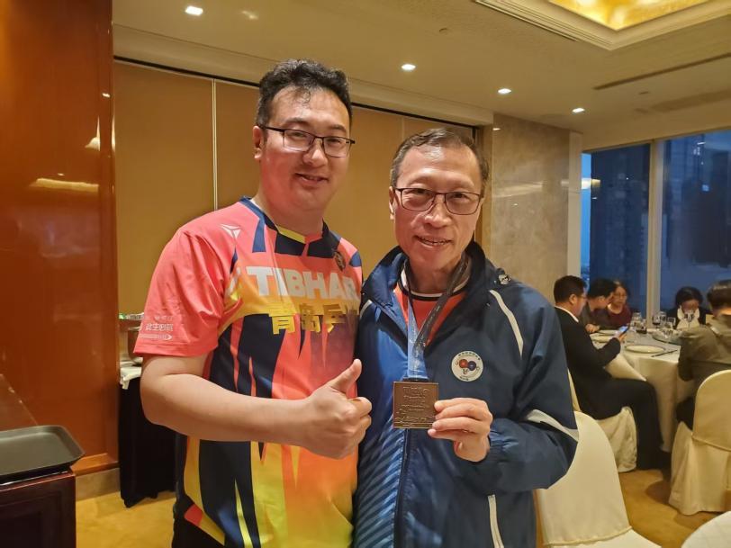 乒乓跃动&middot;生命无界——青岛乒协率团征战香港帕友 乒乓球锦标赛载誉归来
