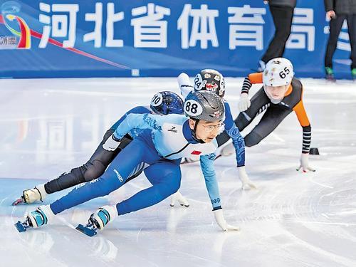 3月29日，河北省第十七届运动会青少年组短道速滑项目比赛落下帷幕。图为比赛现场。 赛事组委会供图