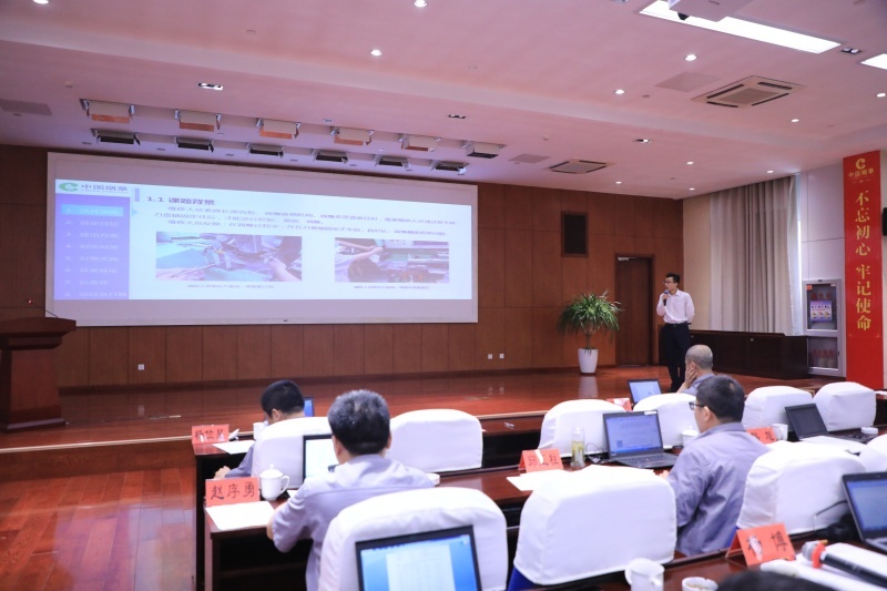 举办QC、质量信得过班组成果发布会。徐文博摄