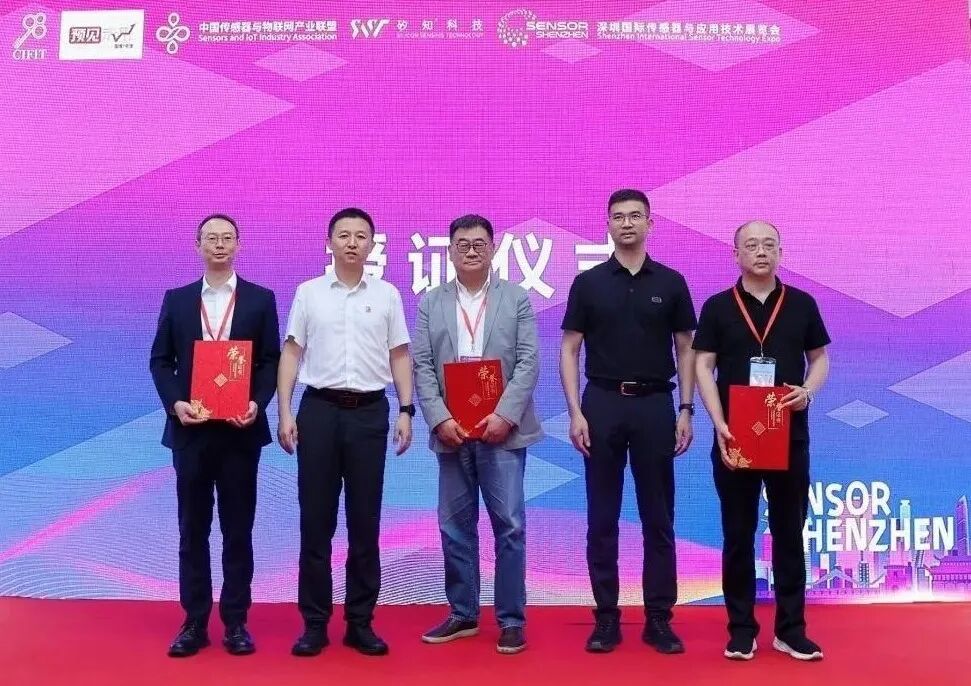 签约3.jpg