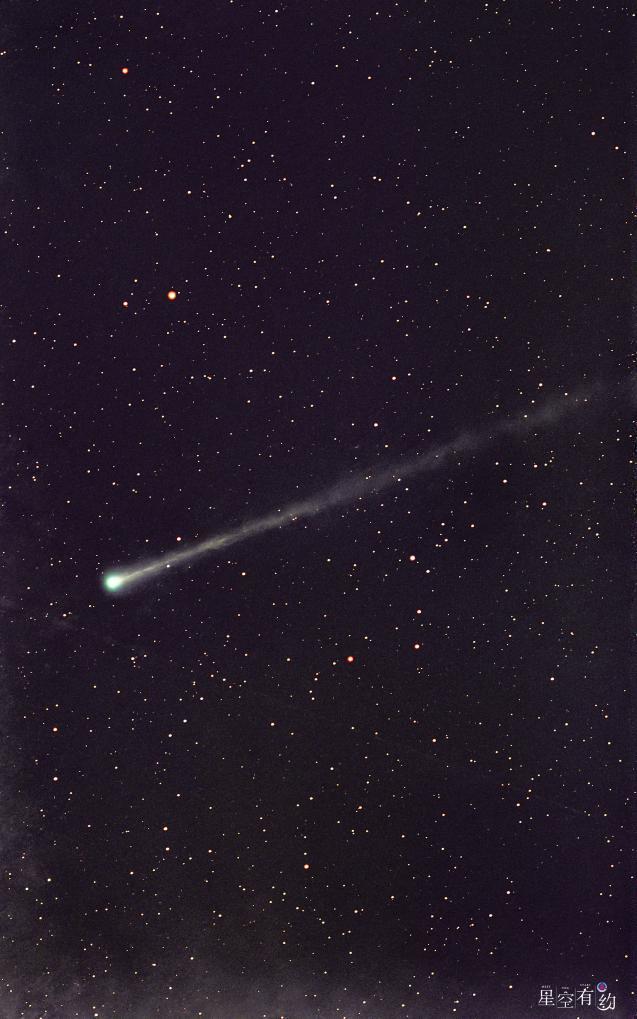 4月8日，在河北承德兴隆县利用远程天文台拍摄的C/2025 R3彗星。（邱富　摄）