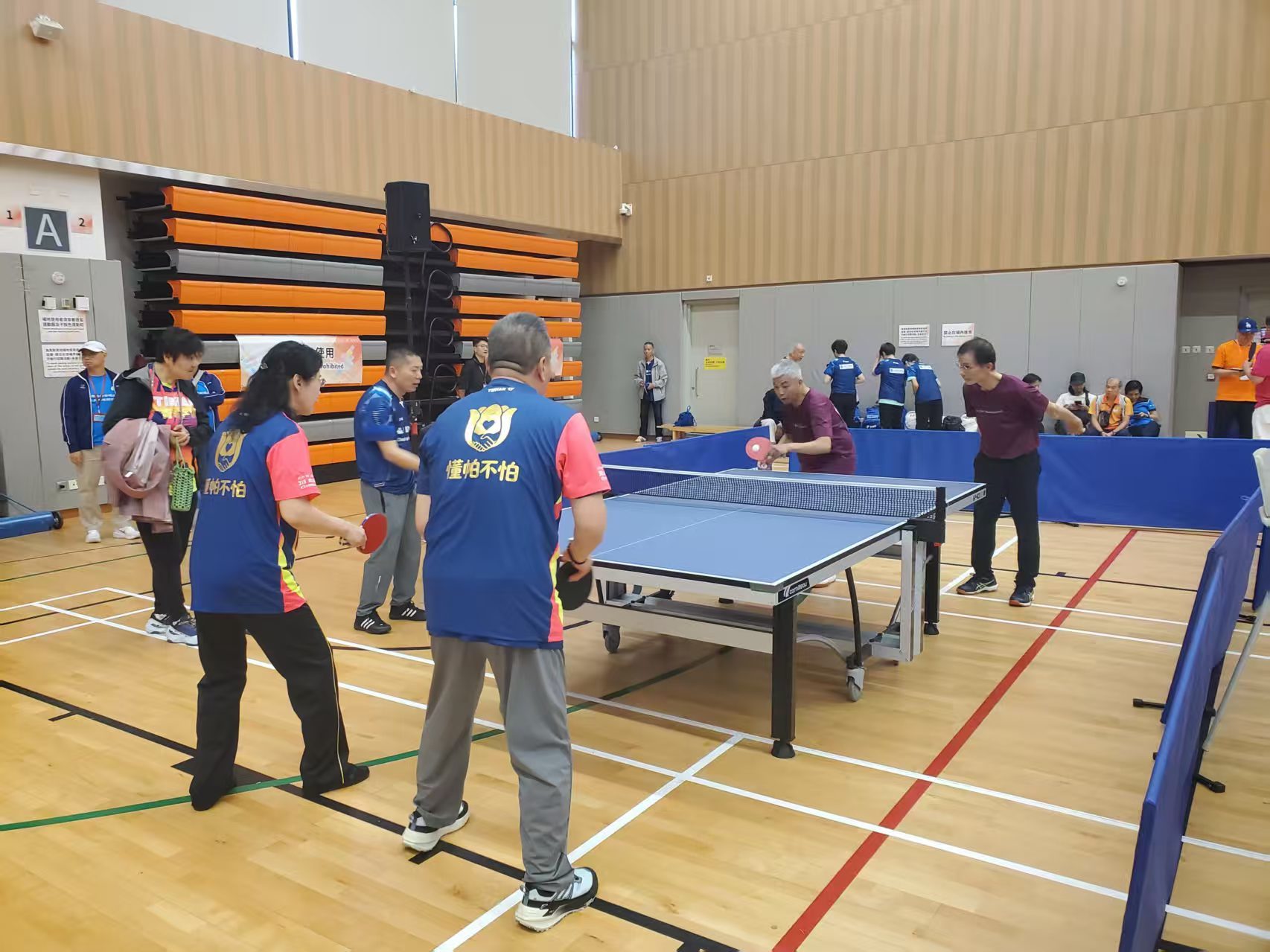 乒乓跃动&middot;生命无界——青岛乒协率团征战香港帕友 乒乓球锦标赛载誉归来