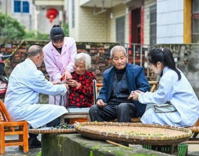  
江西樟树：上门送医（图） 