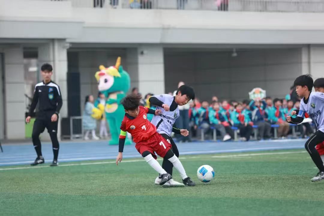 健康第一！徐州用一场场校园联赛让每个孩子动起来