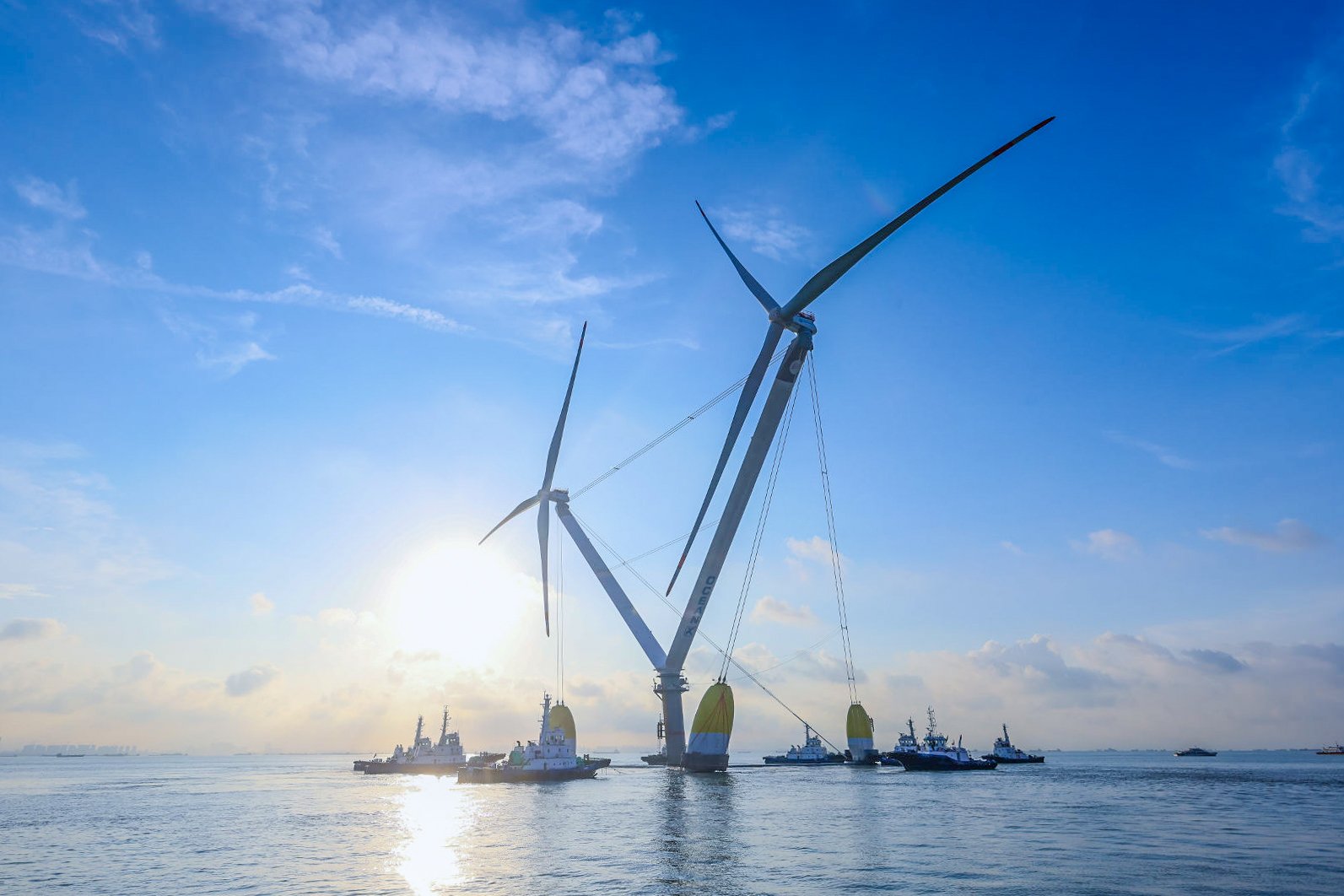 “明阳天成号”由中山研发，是全球单体容量最大的漂浮式风电平台。受访者供图