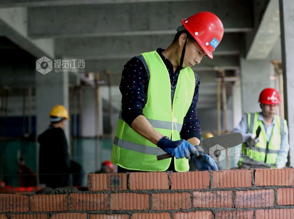 江西分宜：技能大比武 工匠亮绝活（图）