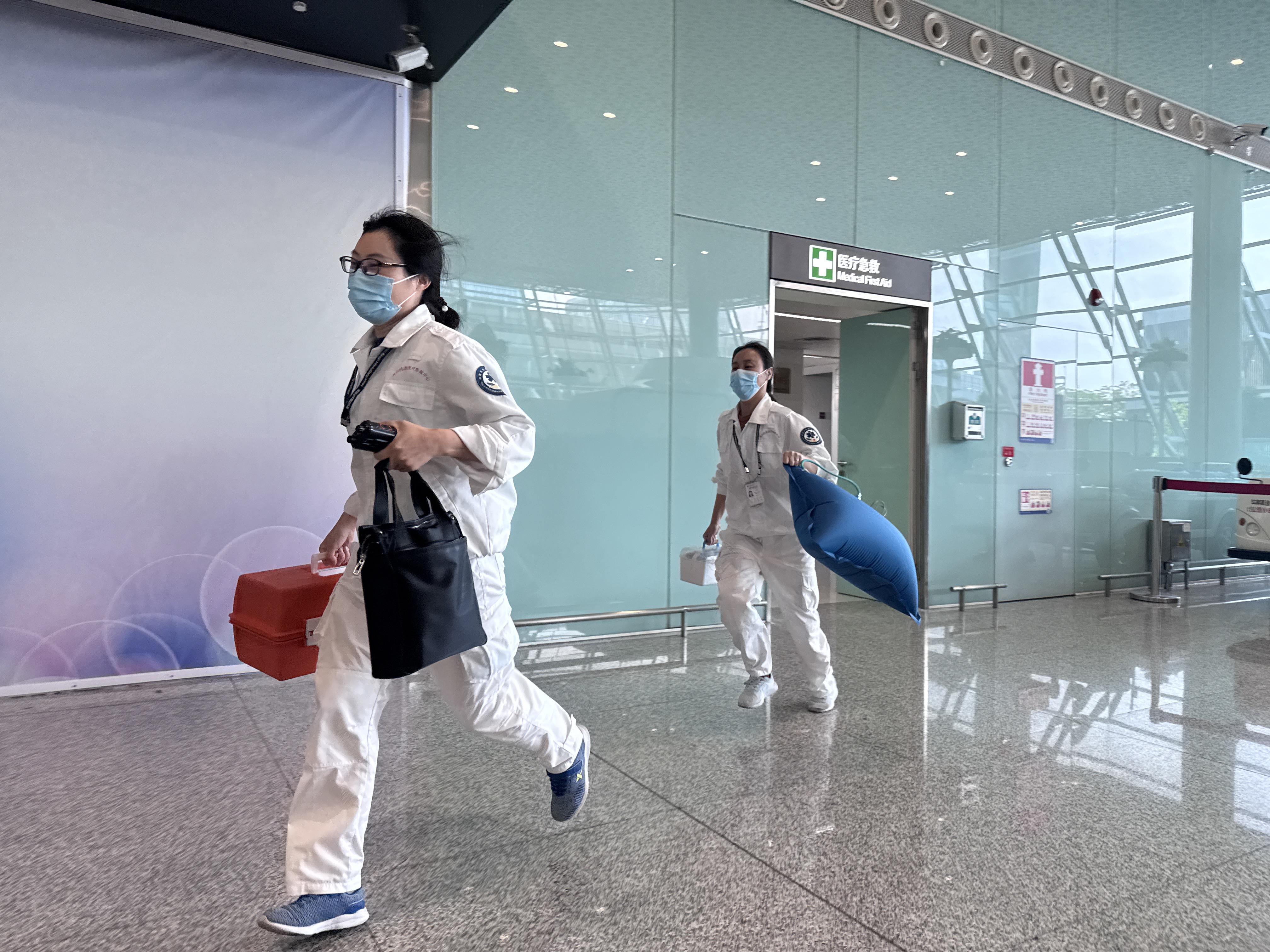 全国民航首家！深圳机场胸痛救治单元成效显著——构筑“生命防线”，守护旅客健康出行