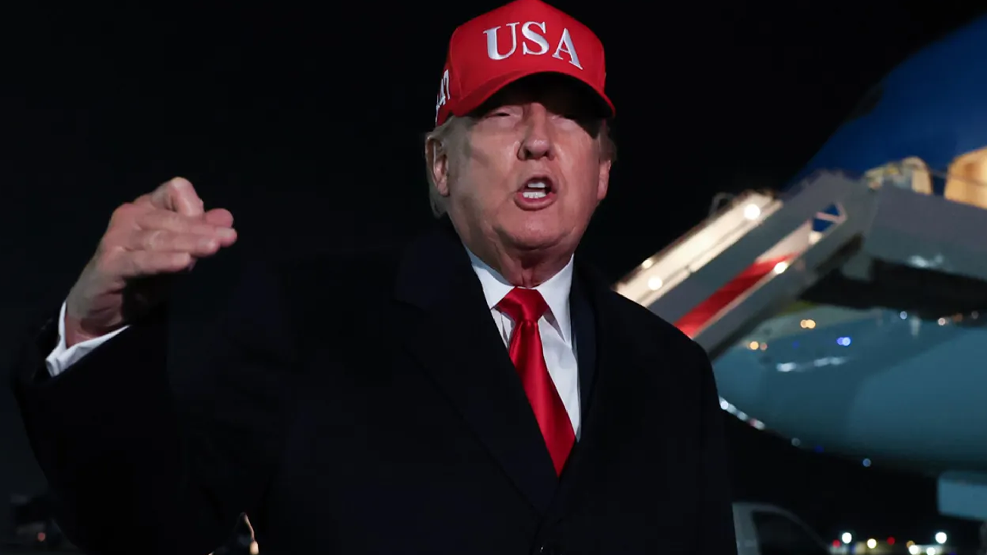 特朗普再次抨击北约：我对北约非常失望，给了这么多钱，却一直不站出来支持我们