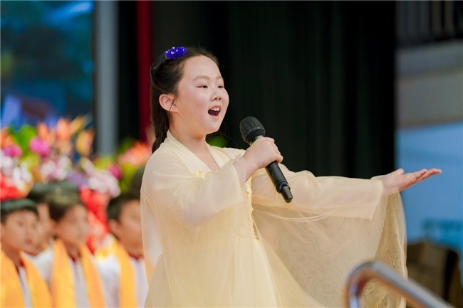 丙午年香港恭拜轩辕大典寻乌汪诗雅福娃领唱献礼十年华章(图2)
