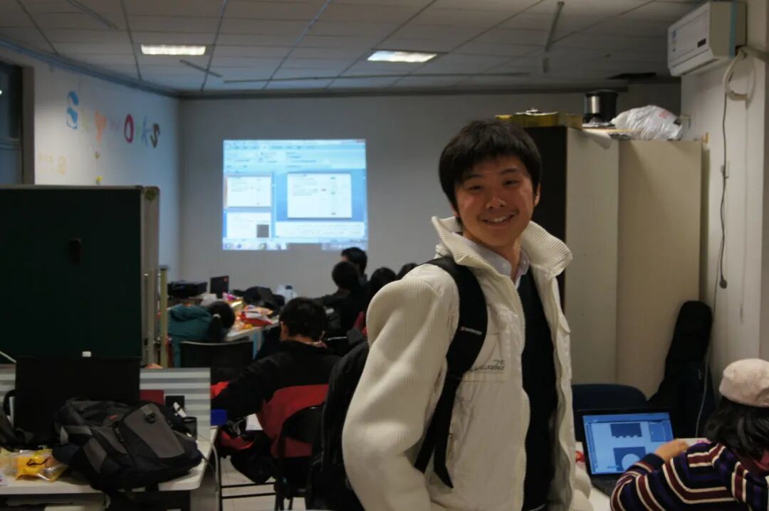 清华天空工场时期的俞浩