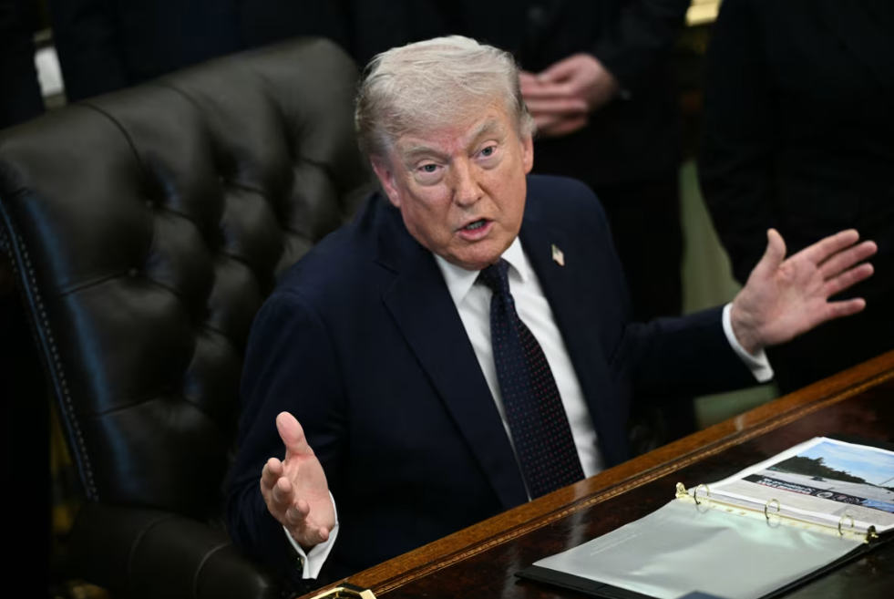 美媒：伊朗正熬垮美国意志，特朗普怒喊“别催我”，他到底想说什么？