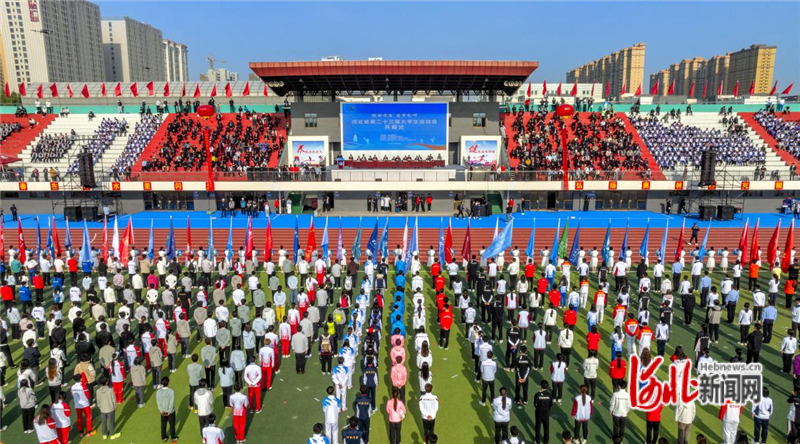 图为大运会开幕式。白永民摄