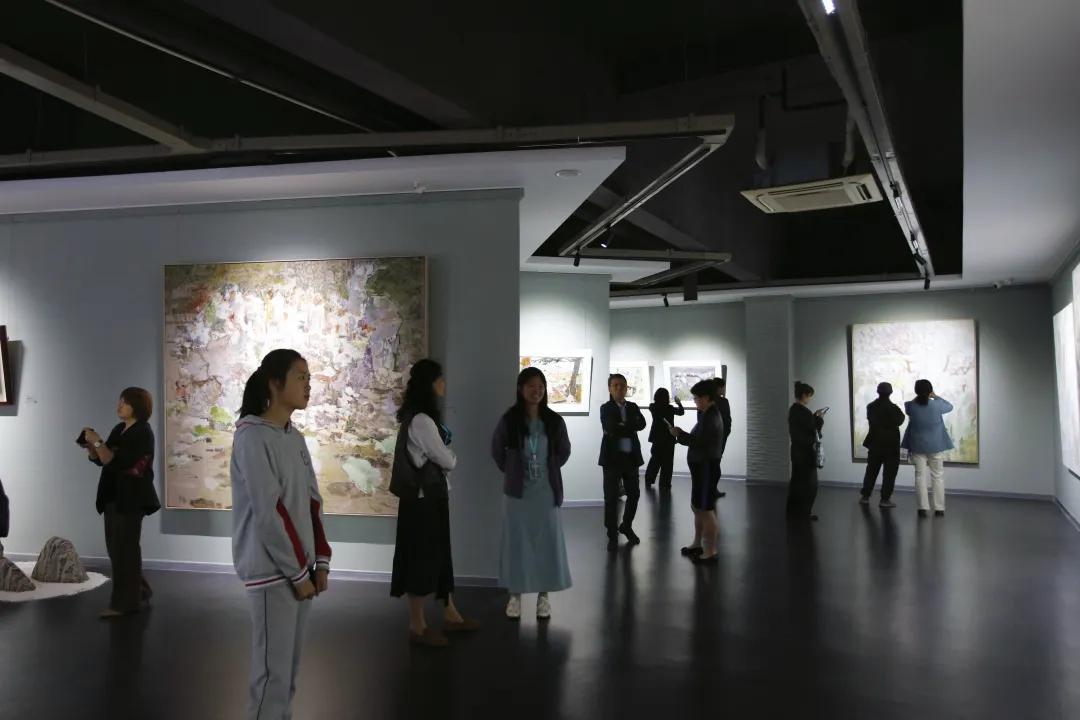 与文徵明隔世“对画”：张淳绘画作品展在无锡开幕