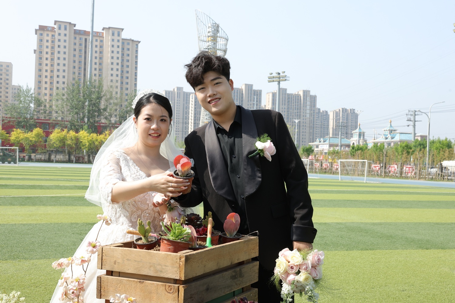 校园变婚礼现场！河北衡水中学第十五届青年教师集体婚礼温情举行