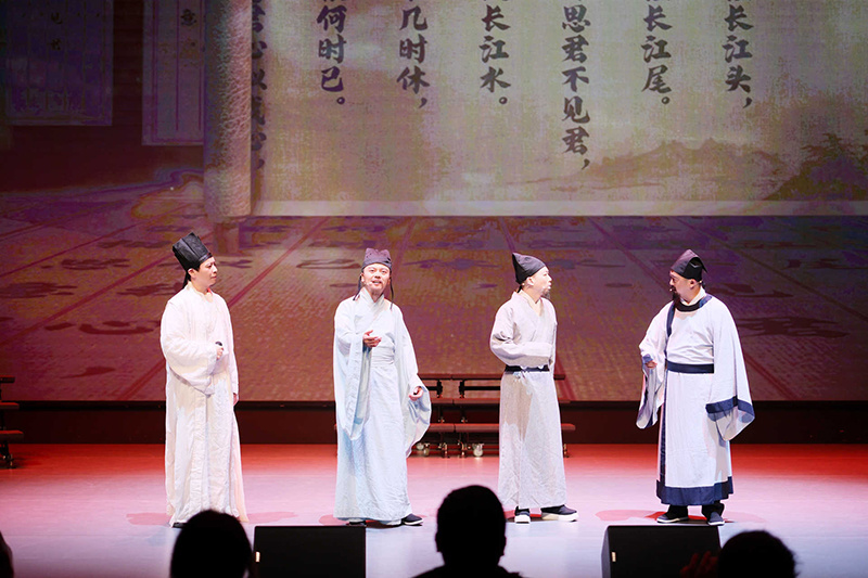 南昌市红谷滩区“书香满中国&middot;赣鄱诵华章”名家名篇朗诵音乐会圆满落幕