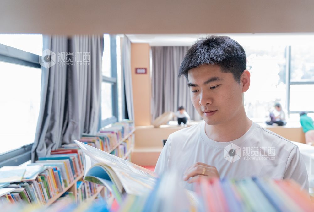 江西金溪：全民阅读书香浓（图）