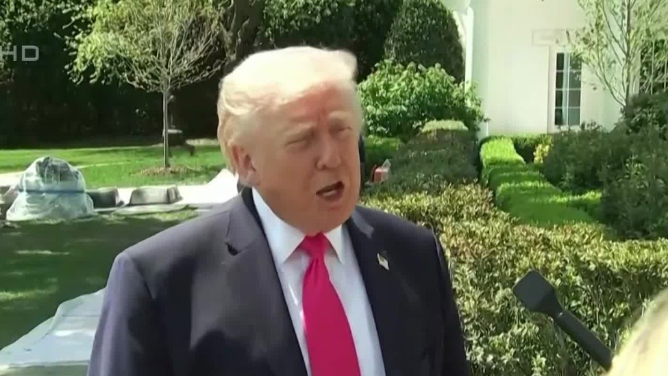 特朗普警告企业：不要申请关税退款