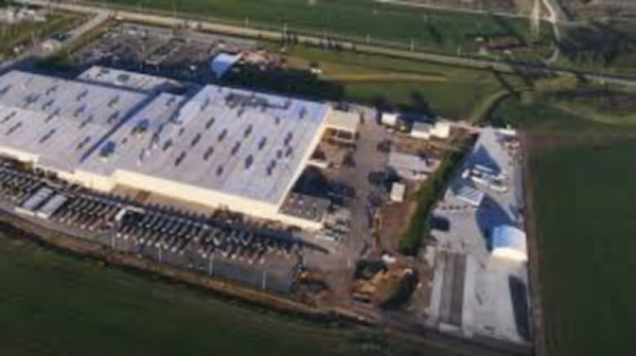 图注：Colossus 2，占地约100万平方英尺的仓库改造项目