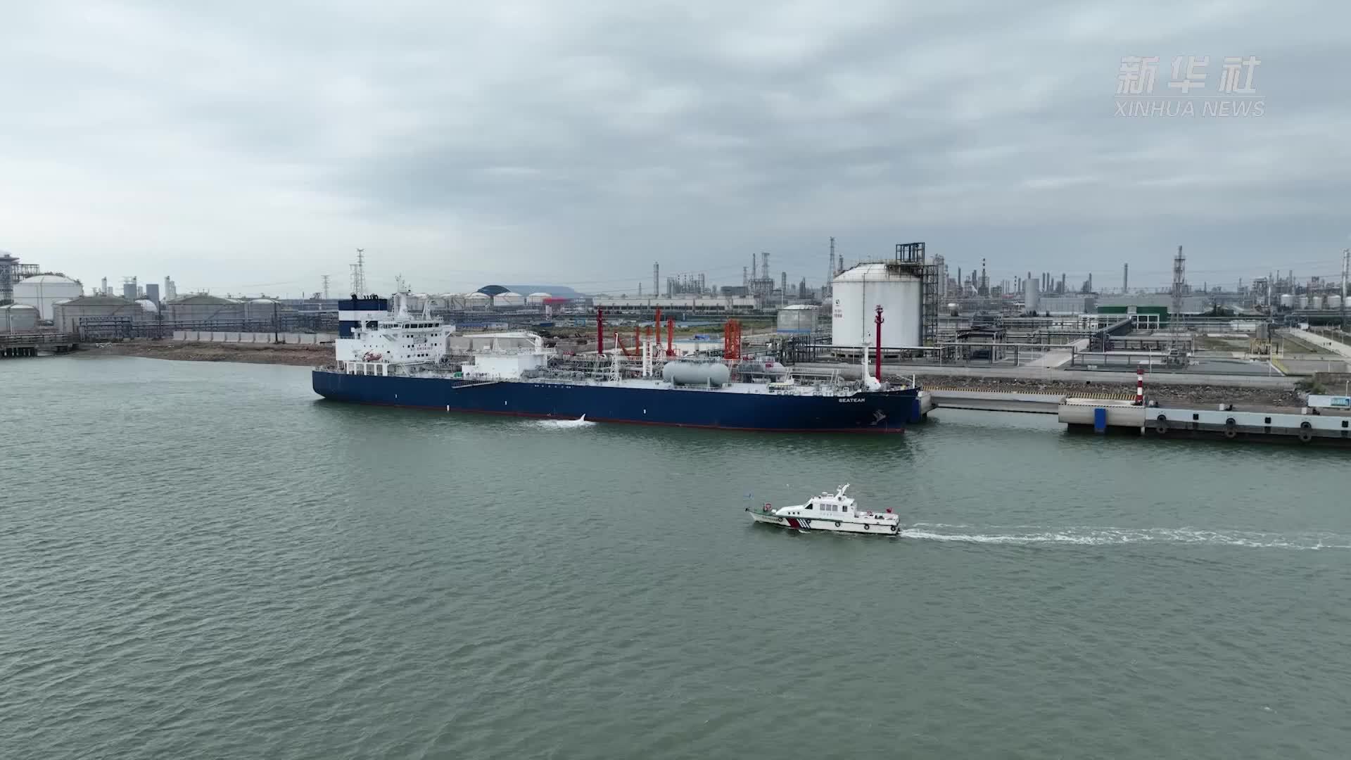 广西自贸区首船液氨出口南亚