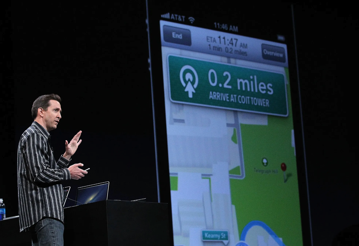 图2：苹果2012年推出的地图