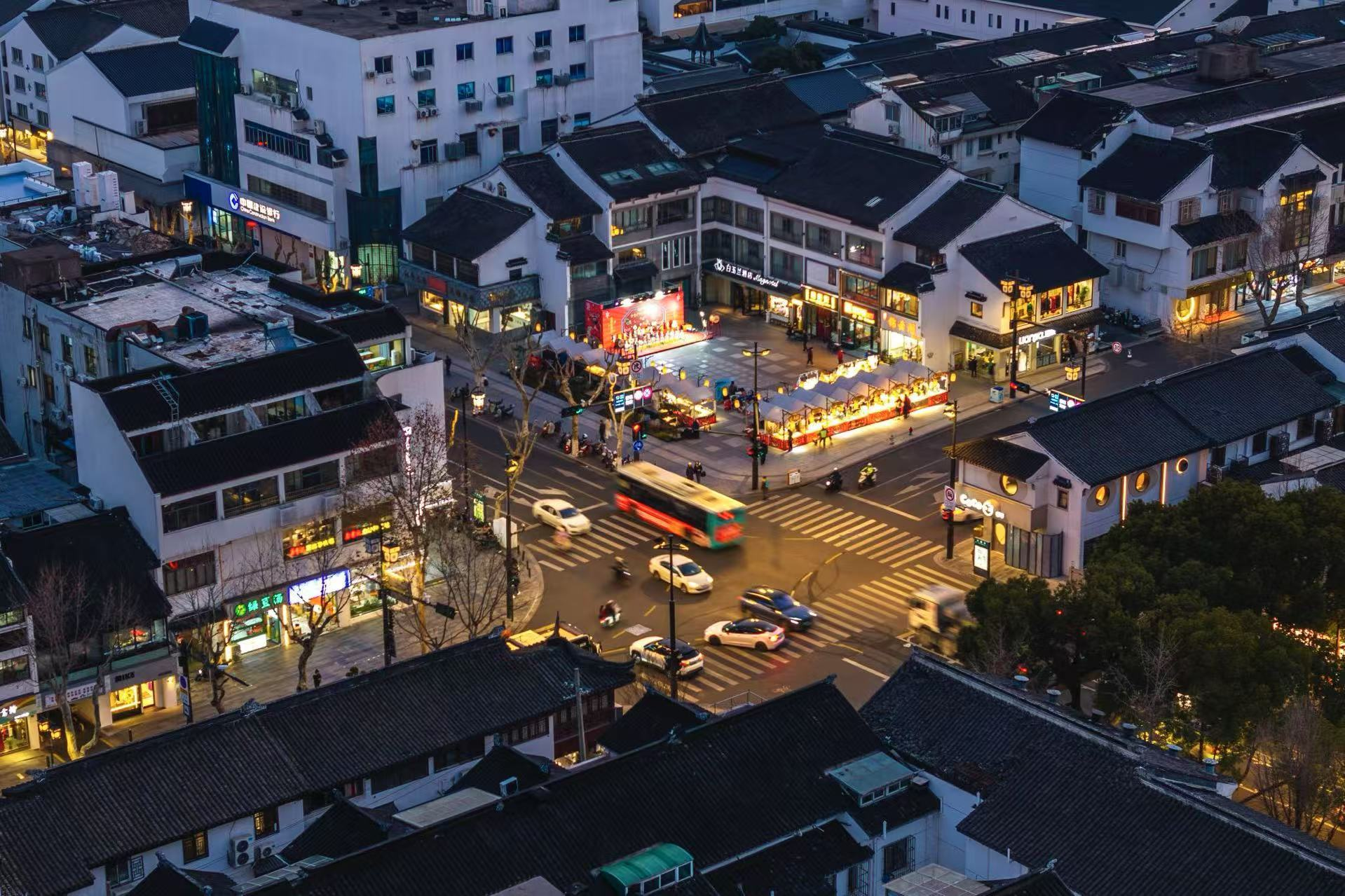 苏州，怎么就成了年轻人的“严选”城市？