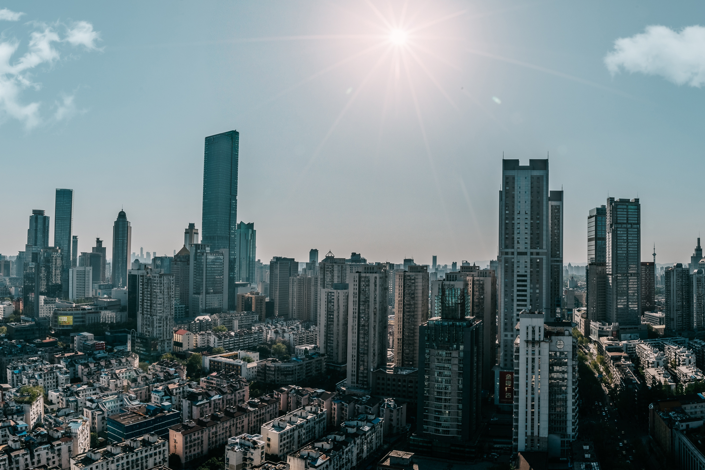 南京的“头等大事”，进击“AI＋软件”第一城