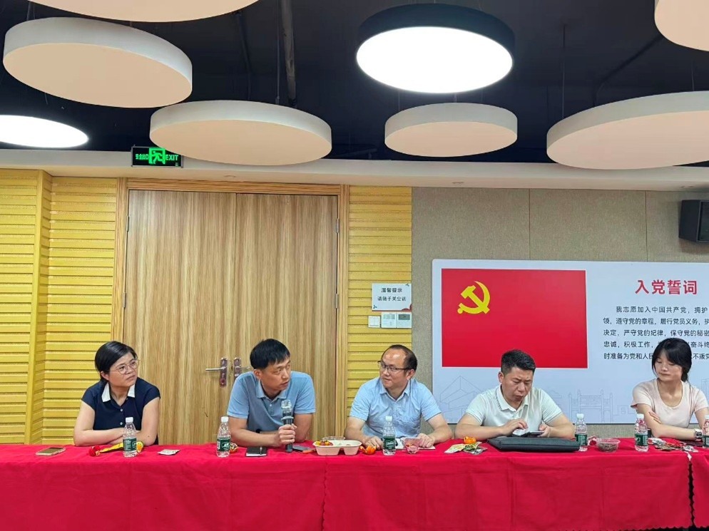 跨区研学促交流 基层治理共提升——盐田区梅沙街道赴龙塘社区考察“青创双核”模式