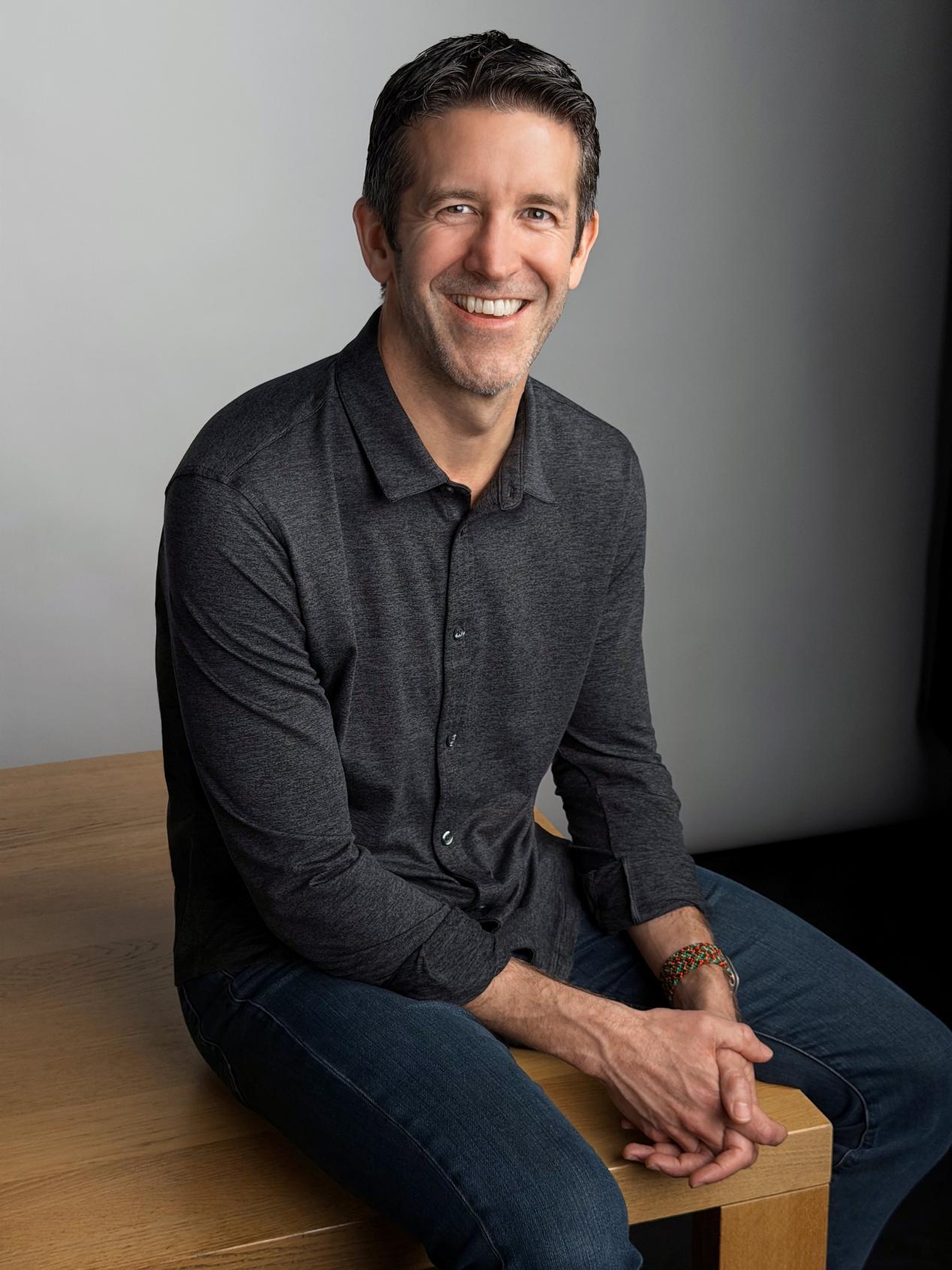 苹果新任CEO John Ternus