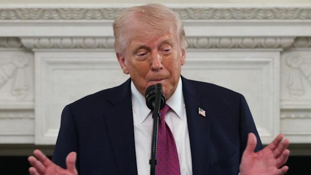 特朗普发言前再现巨额交易：本月押注总额达21亿