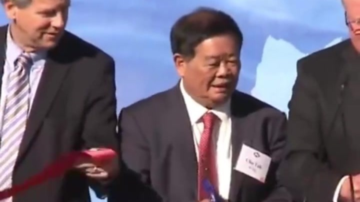 曹德旺谈及美国加征关税，直言：大不了把美国工厂关掉