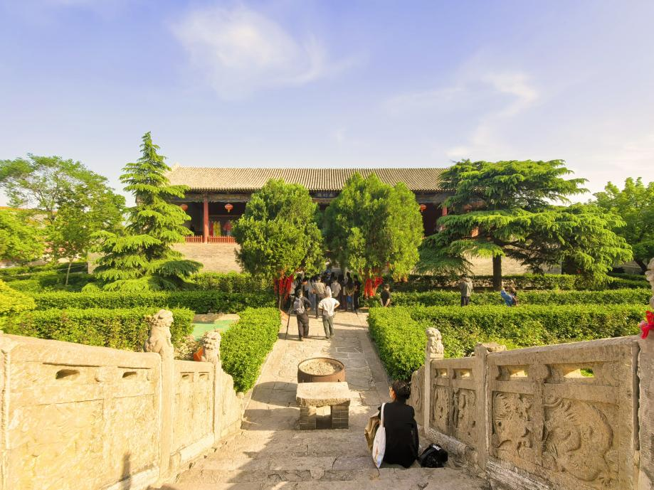 池盐孕古邑 戏台映河东