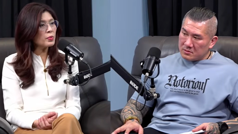 馆长对话郑丽文：民进党越攻击十项惠台政策就越失民心