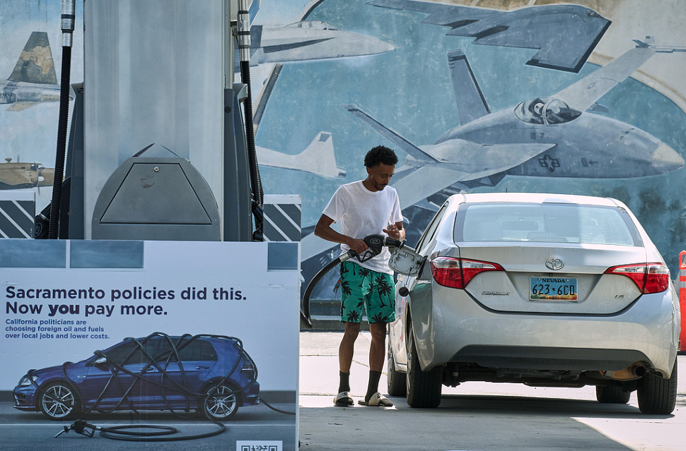 美能源部长：美国汽油价格2026年内或难回伊朗冲突前水平