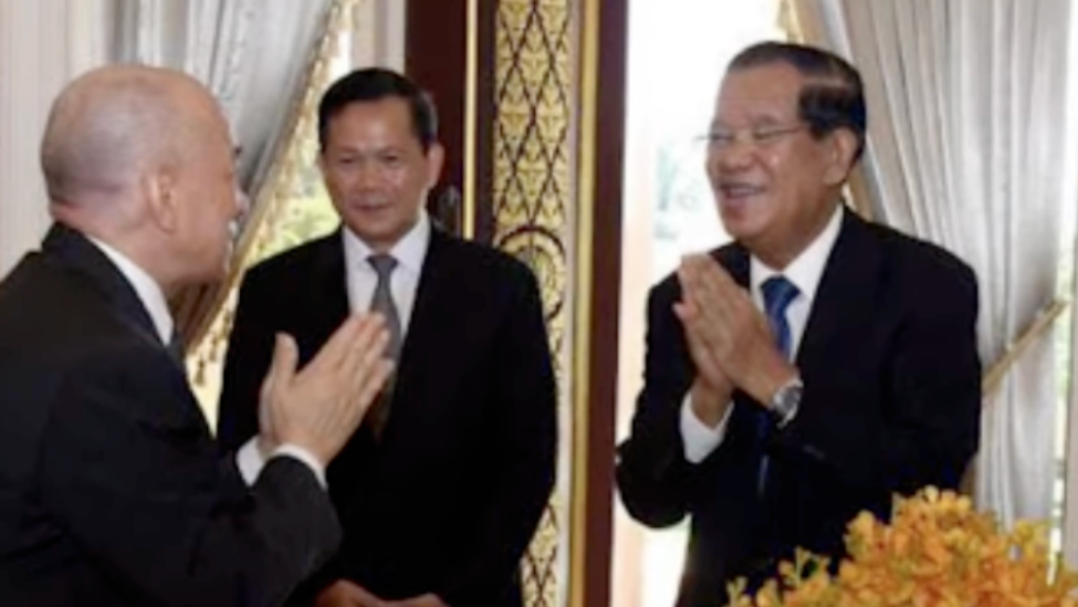 柬埔寨国王在京手术，洪森携子来华看望：感谢中方