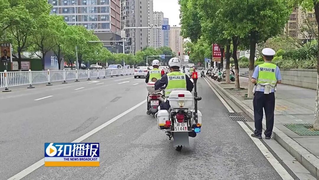 赣州中心城区车辆乱停乱放被媒体曝光 交管部门迅速出动