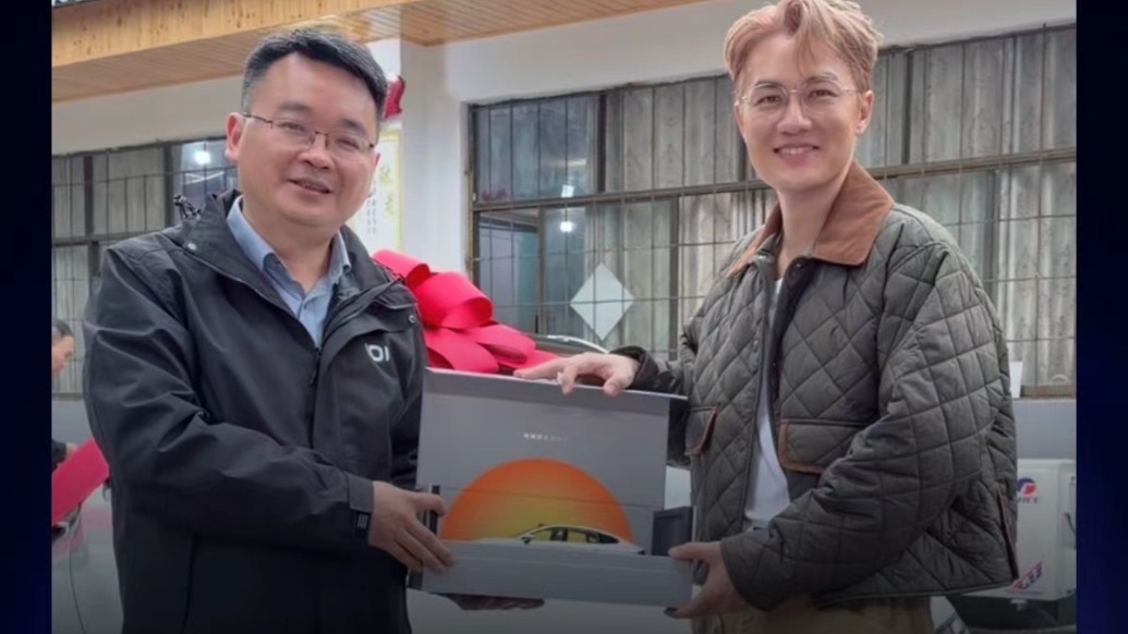 吴克群携手长安启源参与老年食堂公益，让空巢老人不再缺席这顿饭