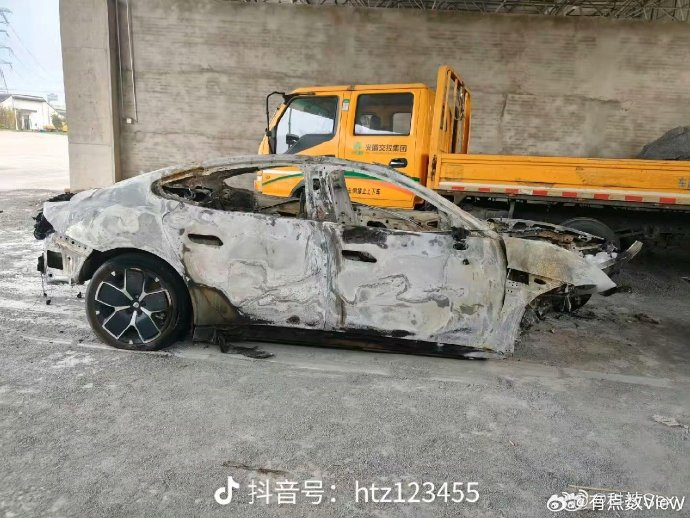 来源：微博