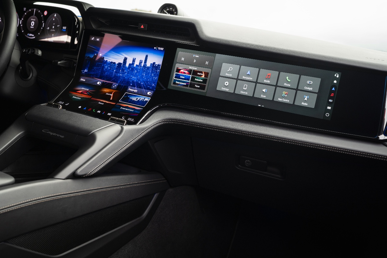 首创流动中控屏Flow Display和捷行心境模式