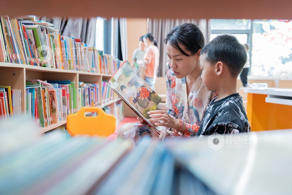 江西金溪：全民阅读书香浓（图）